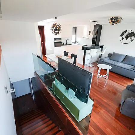 Two Bedroom Dunatov With Private Parking