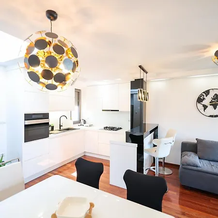 Apartment Two Bedroom Dunatov With Private Parking Zadar
